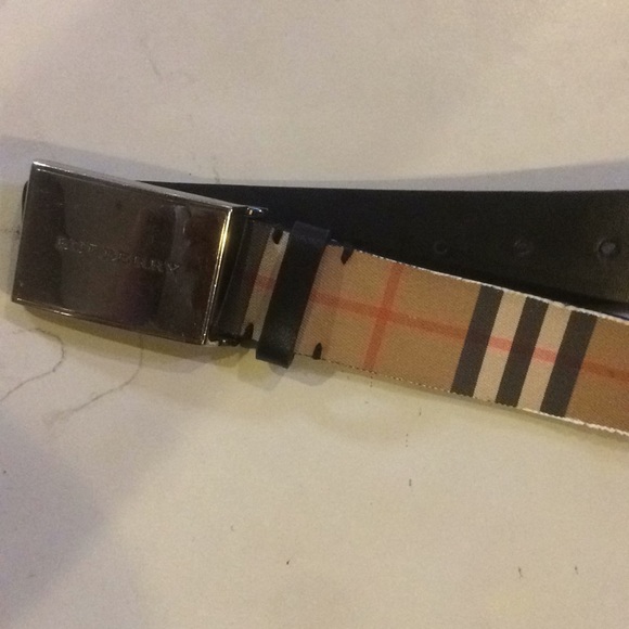 Men’s Burberry belt - Picture 1 of 3